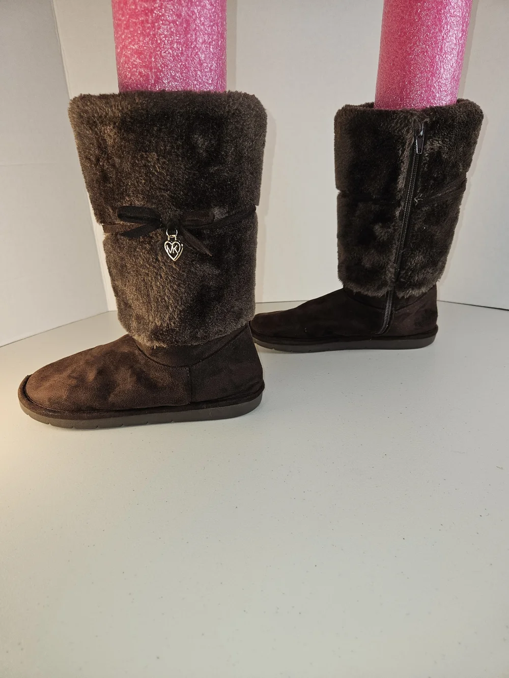 Michael Kors Girls Apple Pie 2 Chocolate Furry Boots Size 3